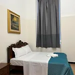 Antica Carmine בית הארחה